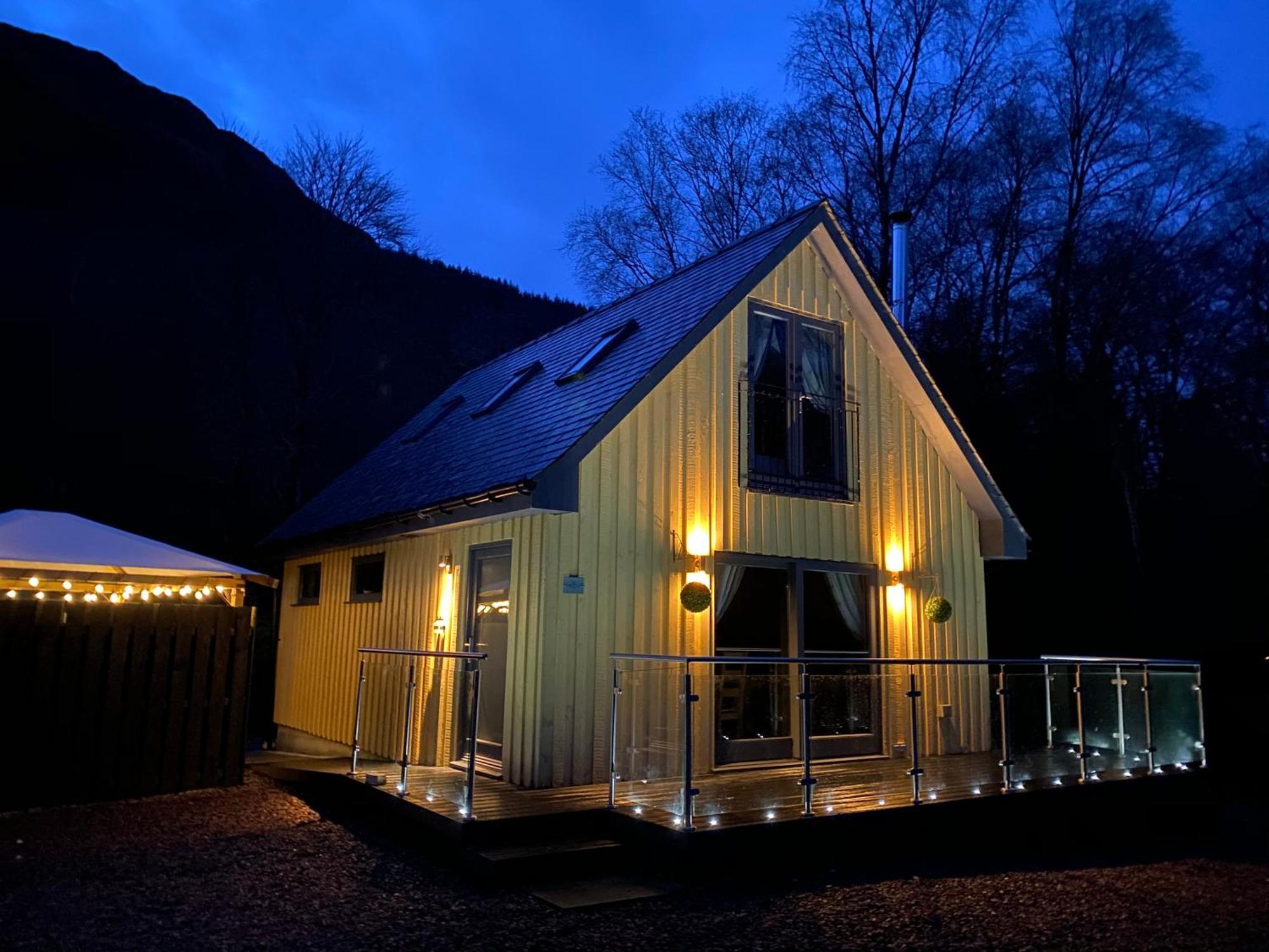 Bluebell Cottage With Hot Tub Баллачулиш Экстерьер фото